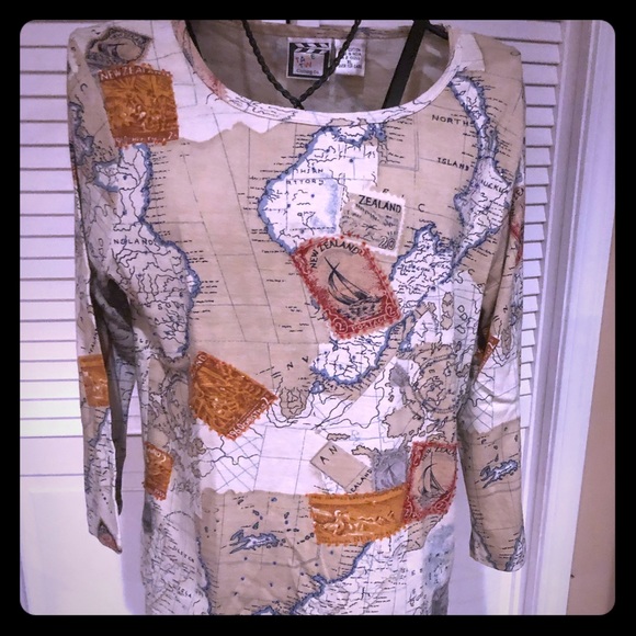 TAKE TWO Clothing Co. Top - Picture 1 of 1